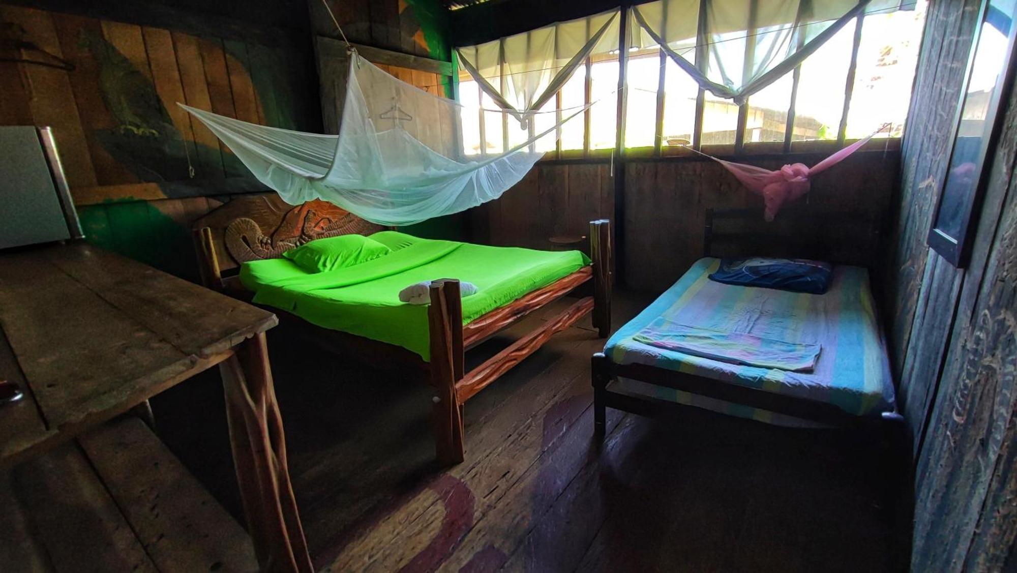 Hospedaje Y Tours Reina Arriera Amazonas Colombia Macedonia Extérieur photo