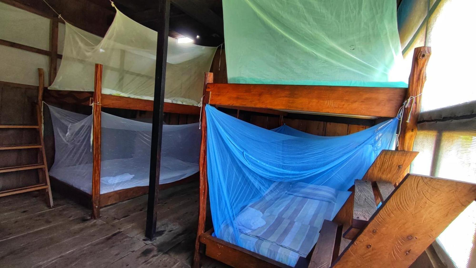 Hospedaje Y Tours Reina Arriera Amazonas Colombia Macedonia Extérieur photo