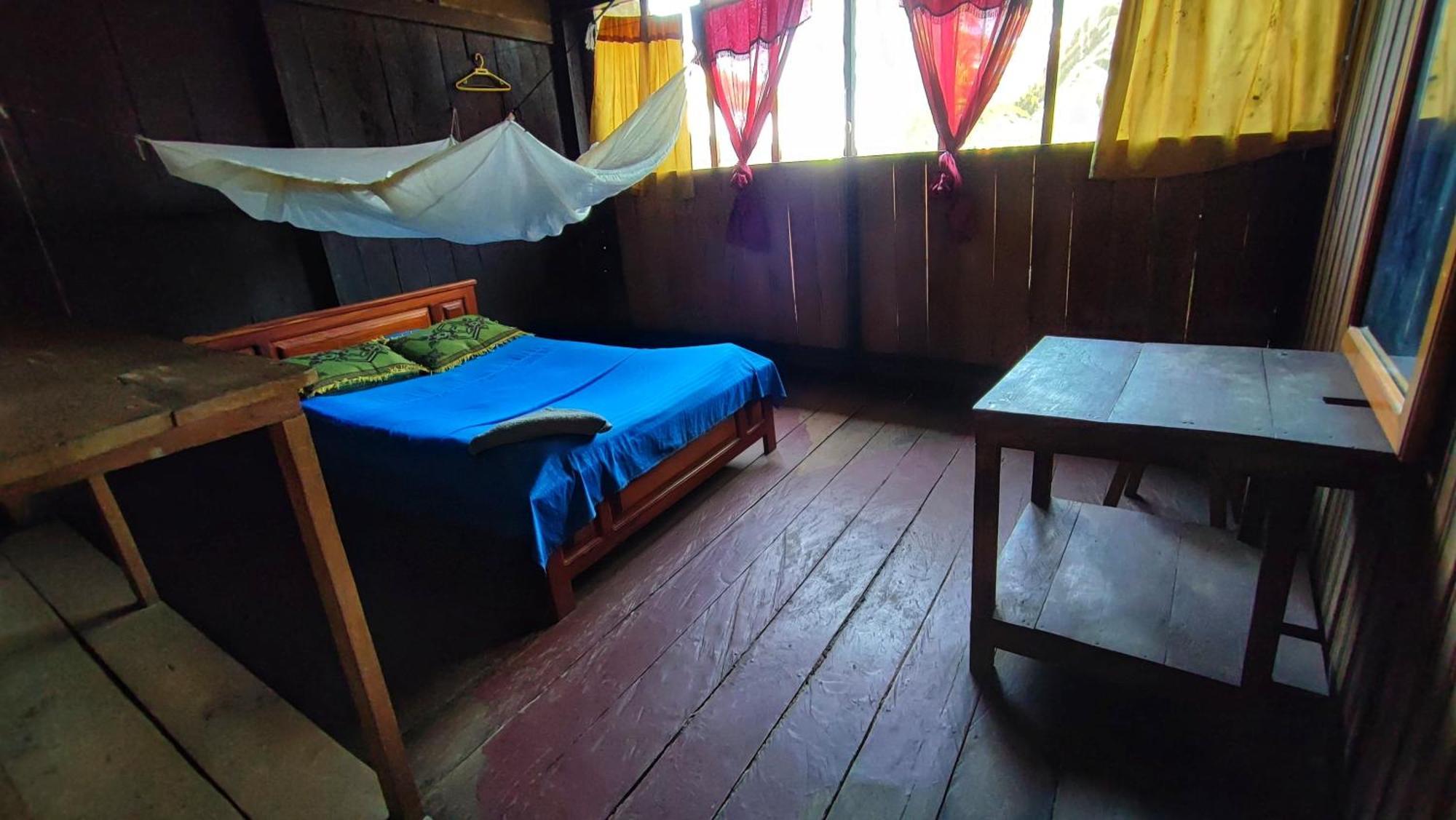 Hospedaje Y Tours Reina Arriera Amazonas Colombia Macedonia Extérieur photo